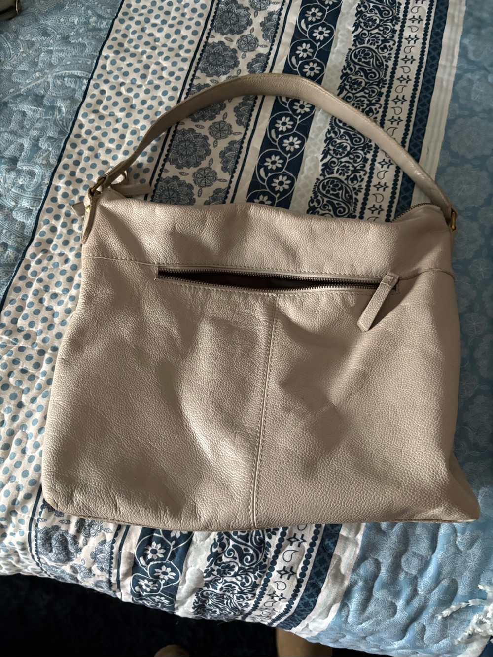 Classic Soft Hobo Shoulder Bag — Cream